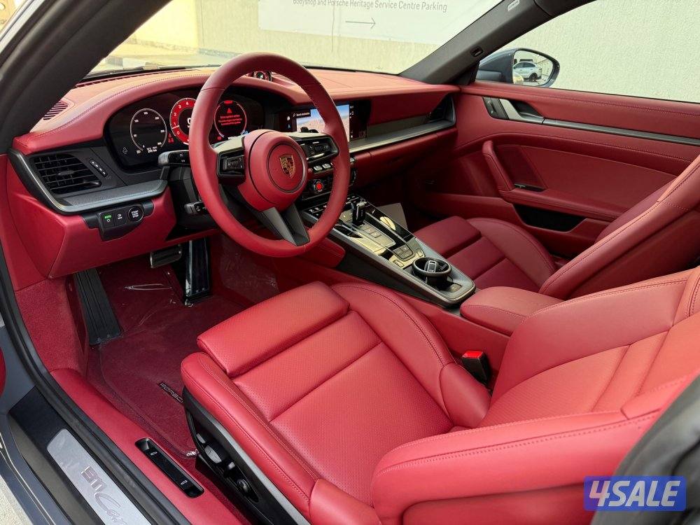 للبيع بورشه كريرا ٢٠٢٥11