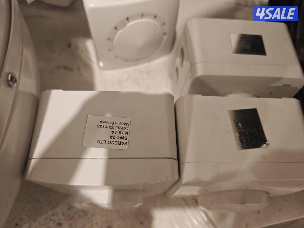 للبیع مجموعه من مراوح الشفط مع فلاتر مع ديمر مستعمل1