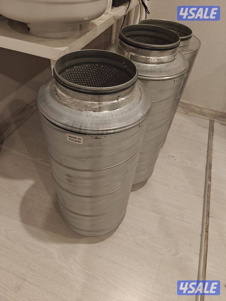 للبیع مجموعه من مراوح الشفط مع فلاتر مع ديمر مستعمل8