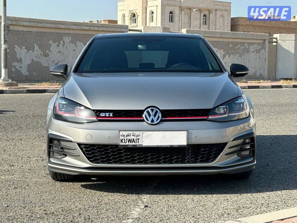 للبيع جولف GTI/20190