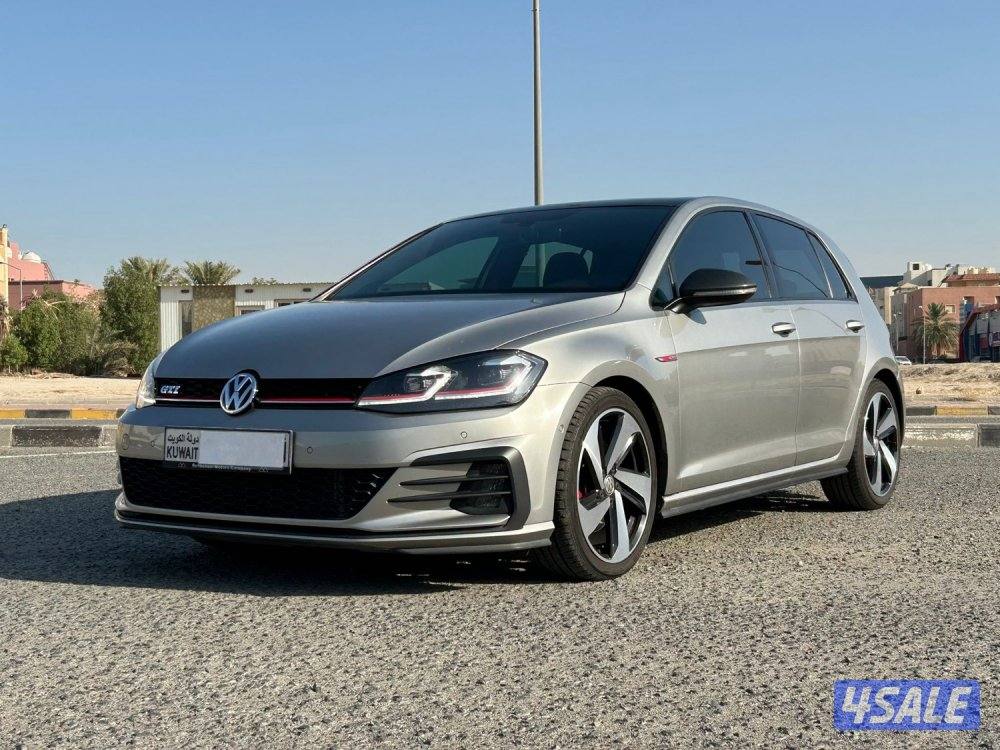 للبيع جولف GTI/20191