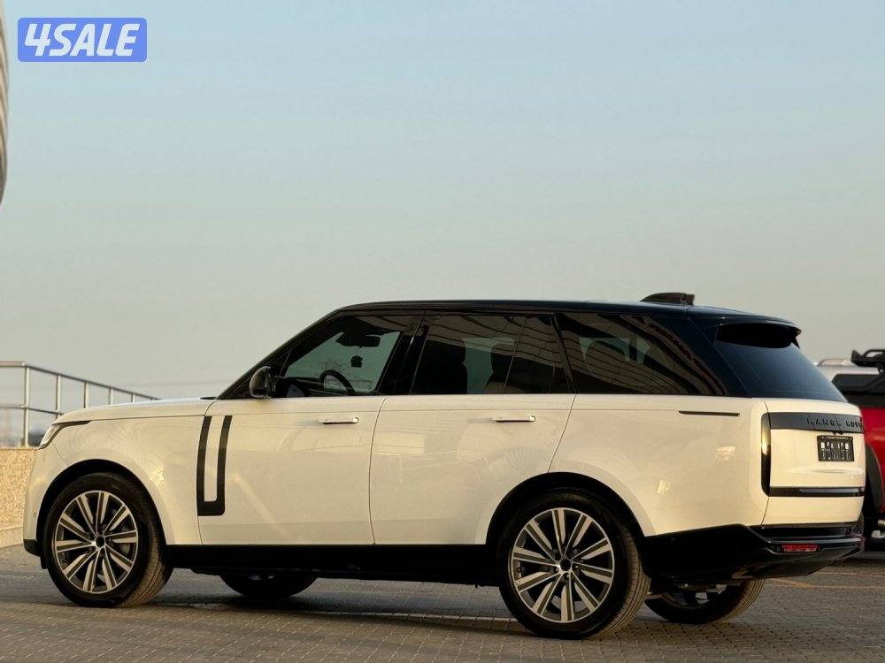 للبيع لاندروفر HSE موديل 20225