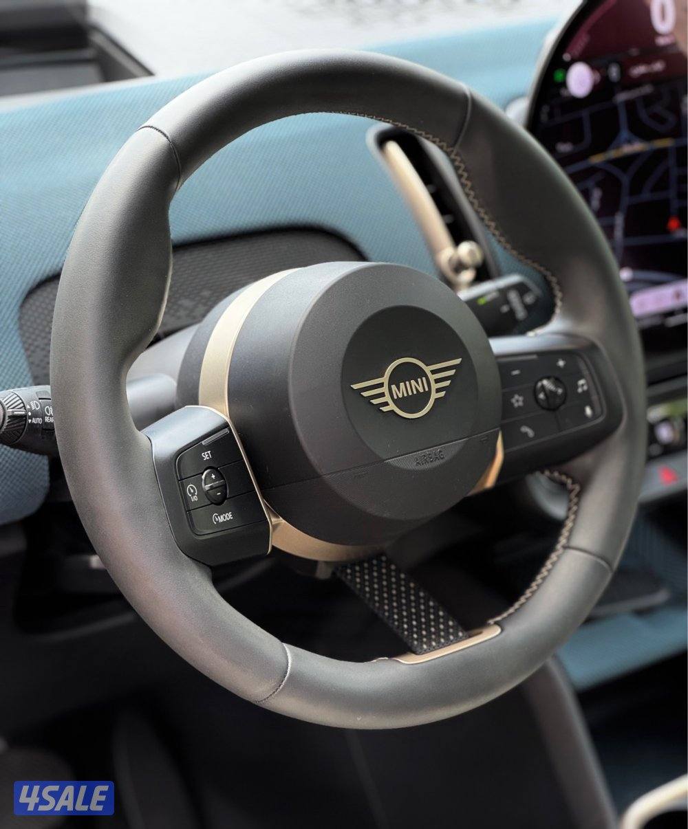 ميني كنتري مان موديل 2025 عداد 6 الدرجة الأولى  الغانم صبغ وكالة8