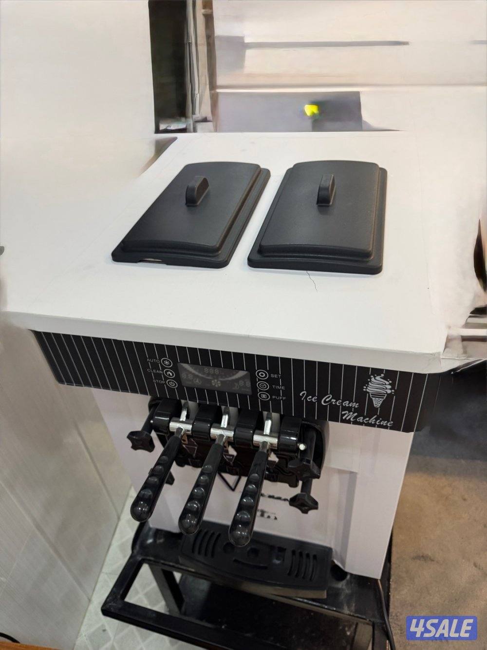 مكينه ايسكريم الحجم الكبير2