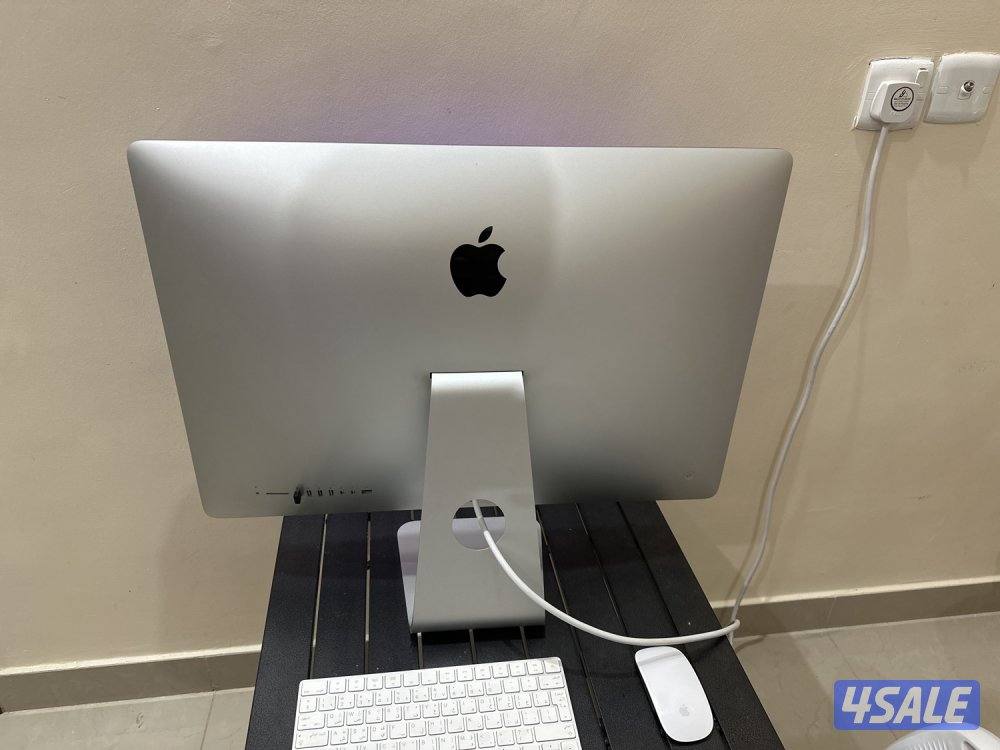 iMac 27 Retina مع ماوس و كيبورد نظيف جداً2