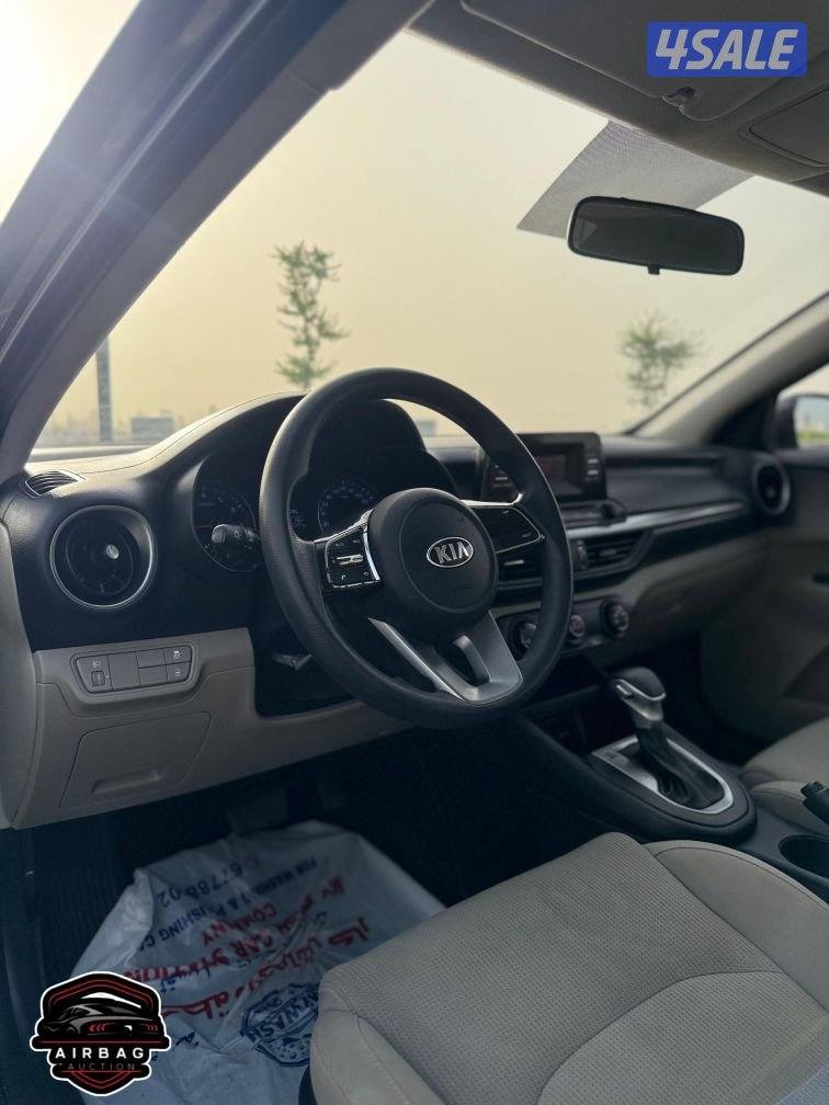 كيا سيراتو موديل 2021 عداد 90 الف 
ماكينه 1600cc
صبغ الوكاله7