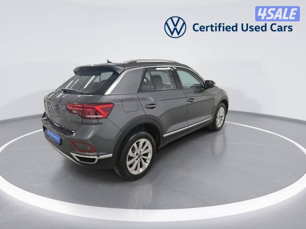 volkswagen T-Roc8