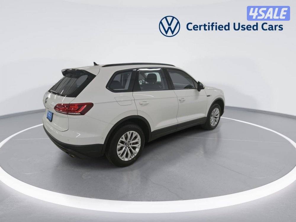 volkswagen Touareg8