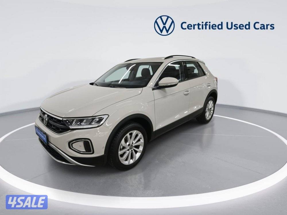 volkswagen T-Roc4