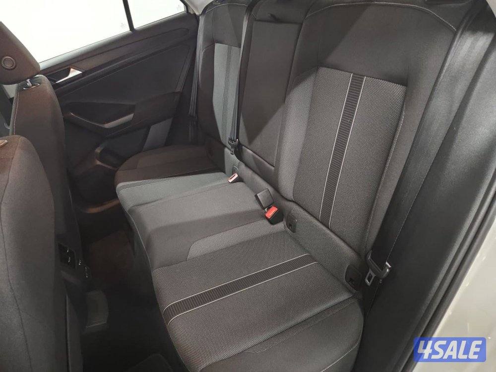 volkswagen T-Roc12