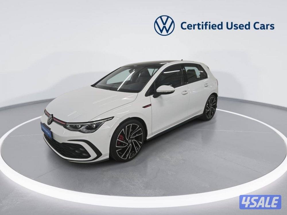 volkswagen Golf0