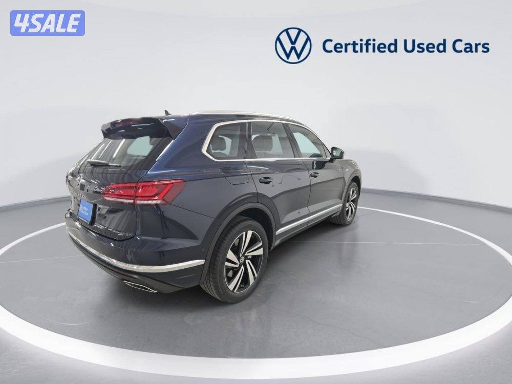 volkswagen Touareg8