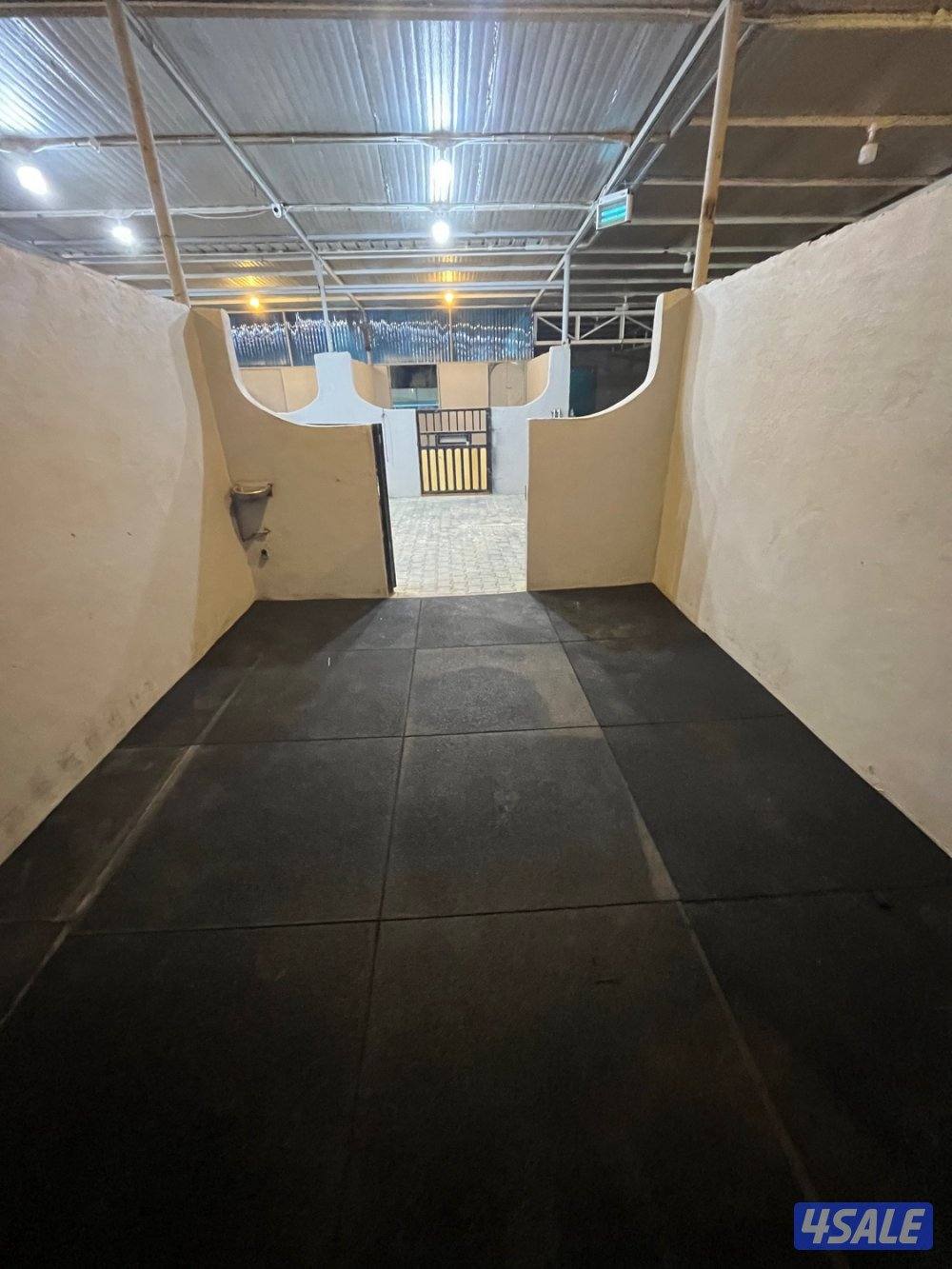 ارضيات بلاط مطاطي ربل ربر مطاط لجميع الاماكن مطابق للمواصفات الأمريكيه10