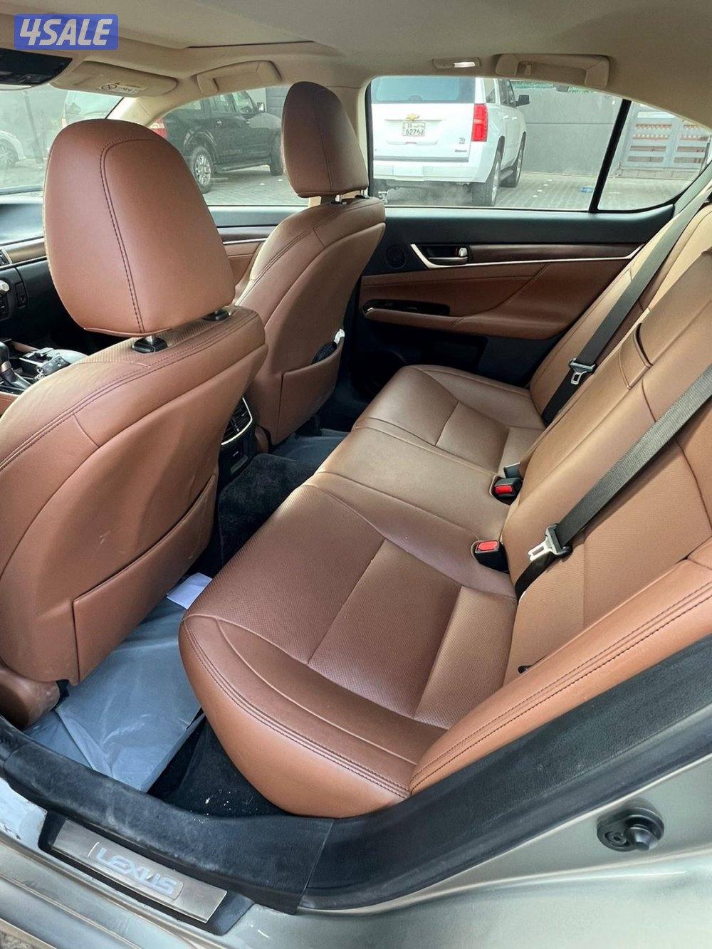 لكزس GS 250 بحالة الوكالة3