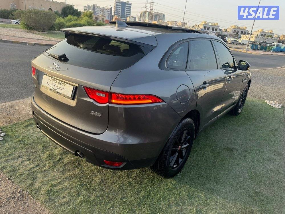 جيب - جاكور F-PACE - موديل 2018 - عداد 98 - وارد الزياني3