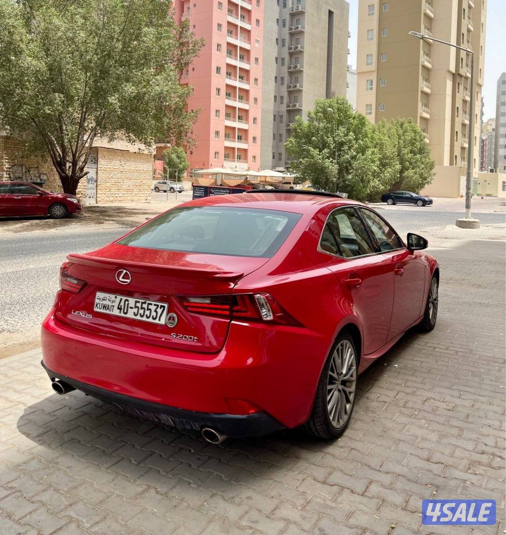 لهواة الحالات النادرة بحالة الوكالة لكزس IS موديل 2016 عداد فقط 1404