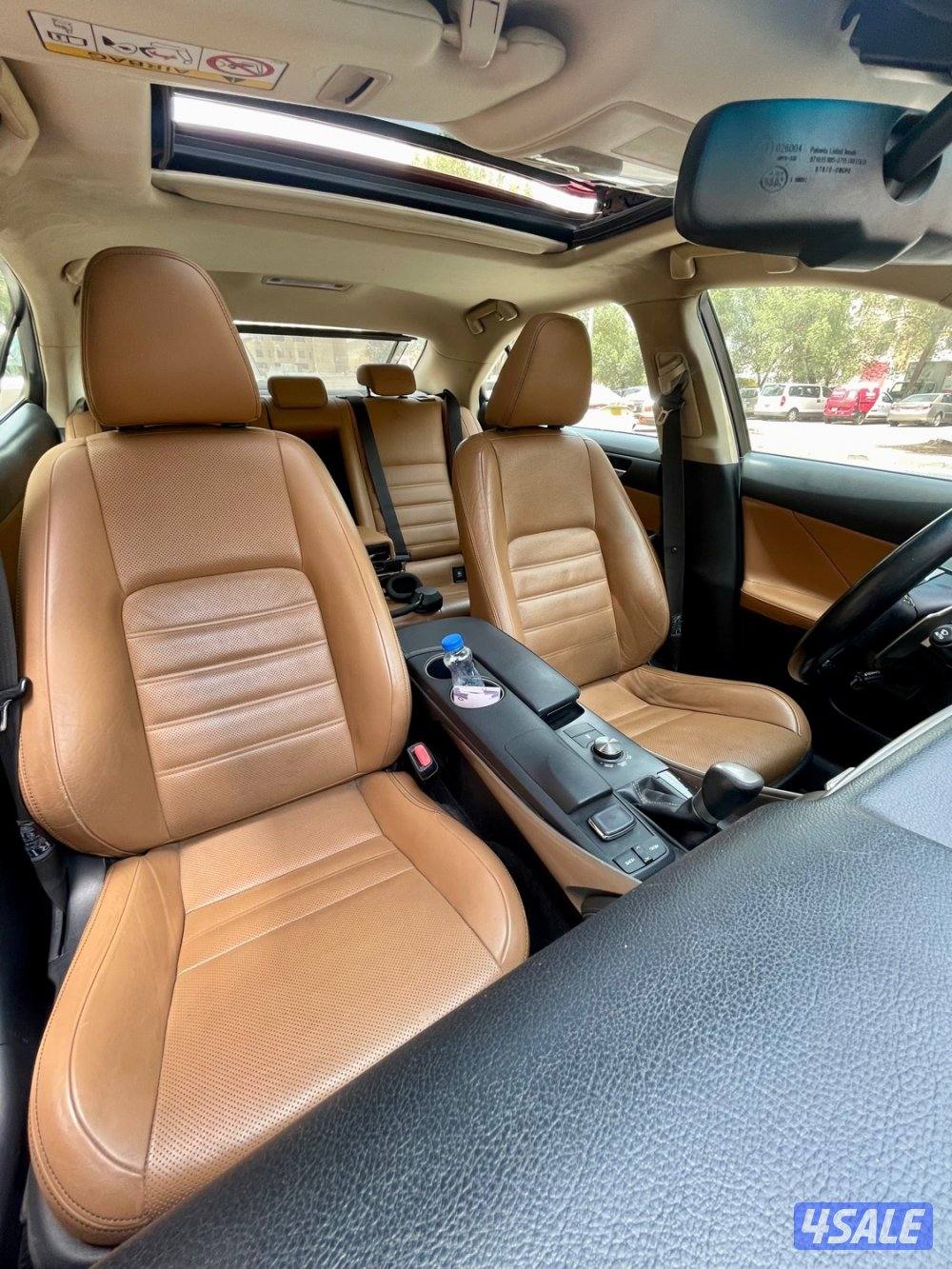 لهواة الحالات النادرة بحالة الوكالة لكزس IS موديل 2016 عداد فقط 1407