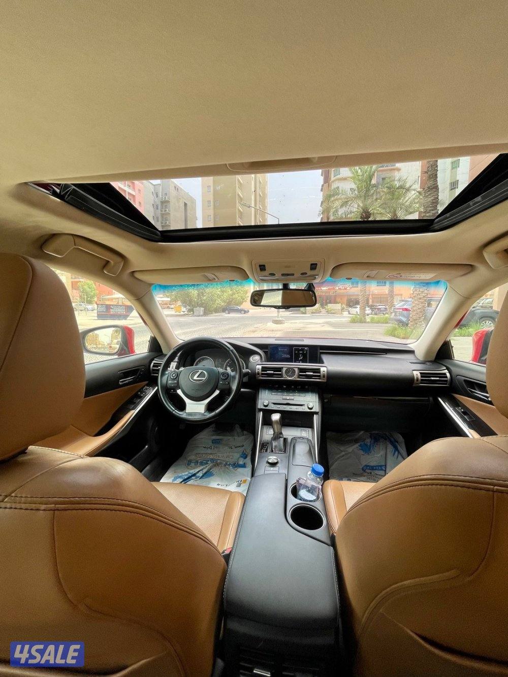 لهواة الحالات النادرة بحالة الوكالة لكزس IS موديل 2016 عداد فقط 1409