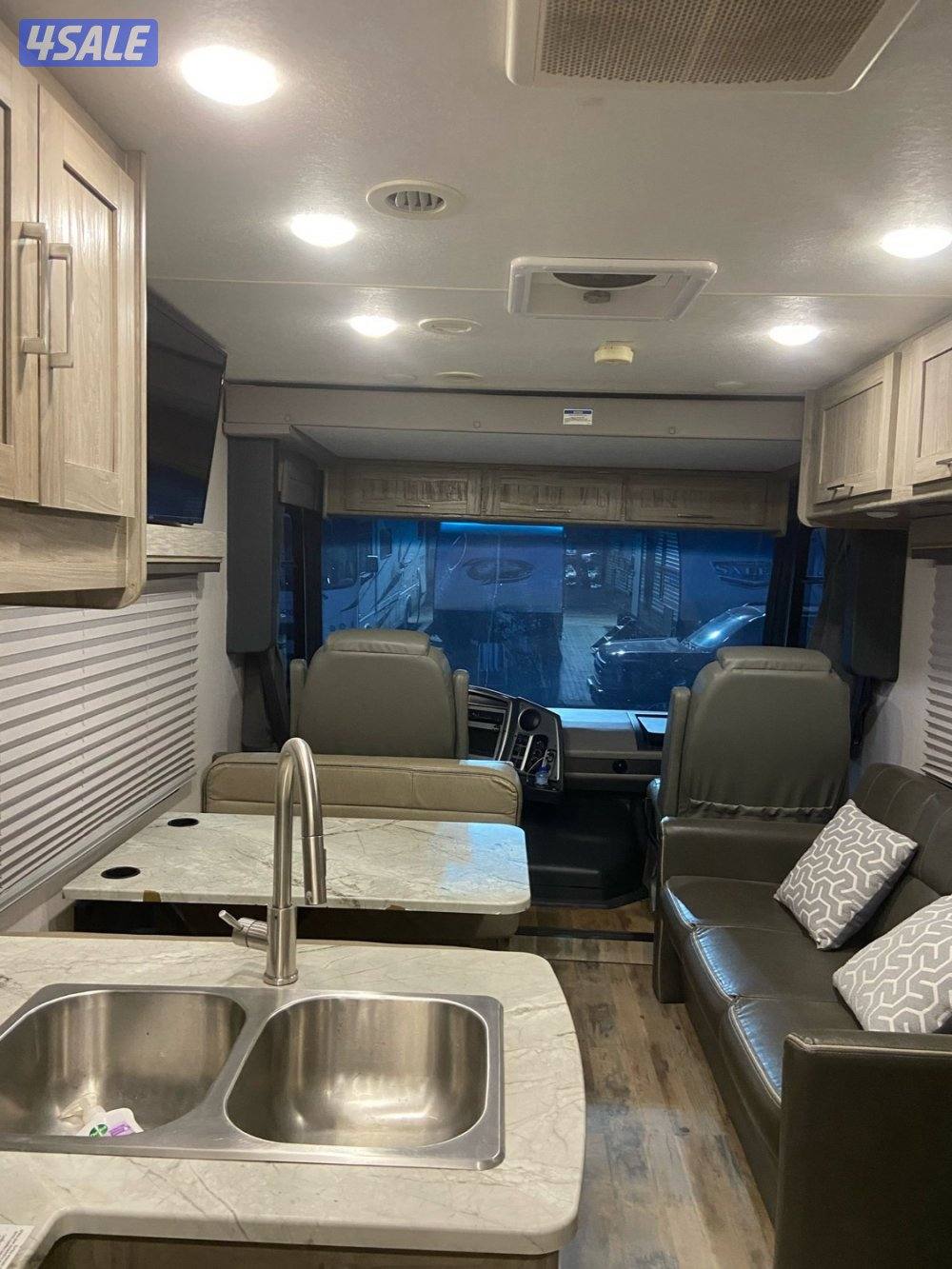 كرفان فورد2