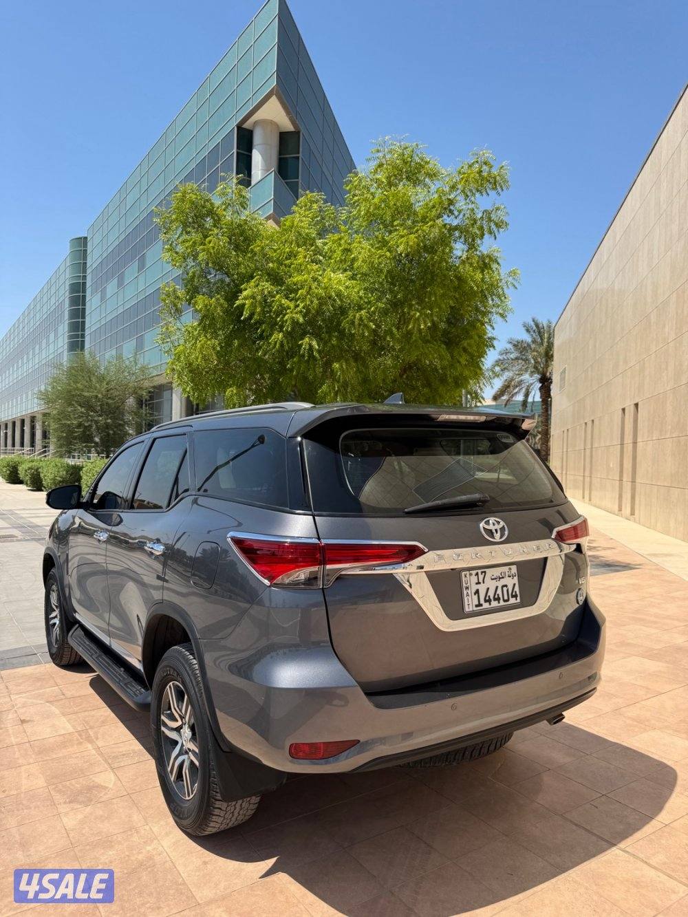 تويوتا فورتنر V6 موديل 20205