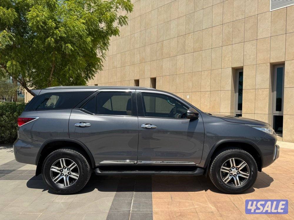 تويوتا فورتنر V6 موديل 20206