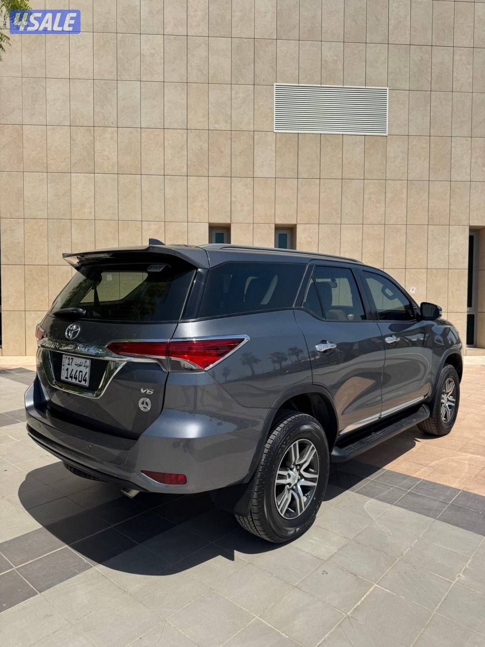 تويوتا فورتنر V6 موديل 20207