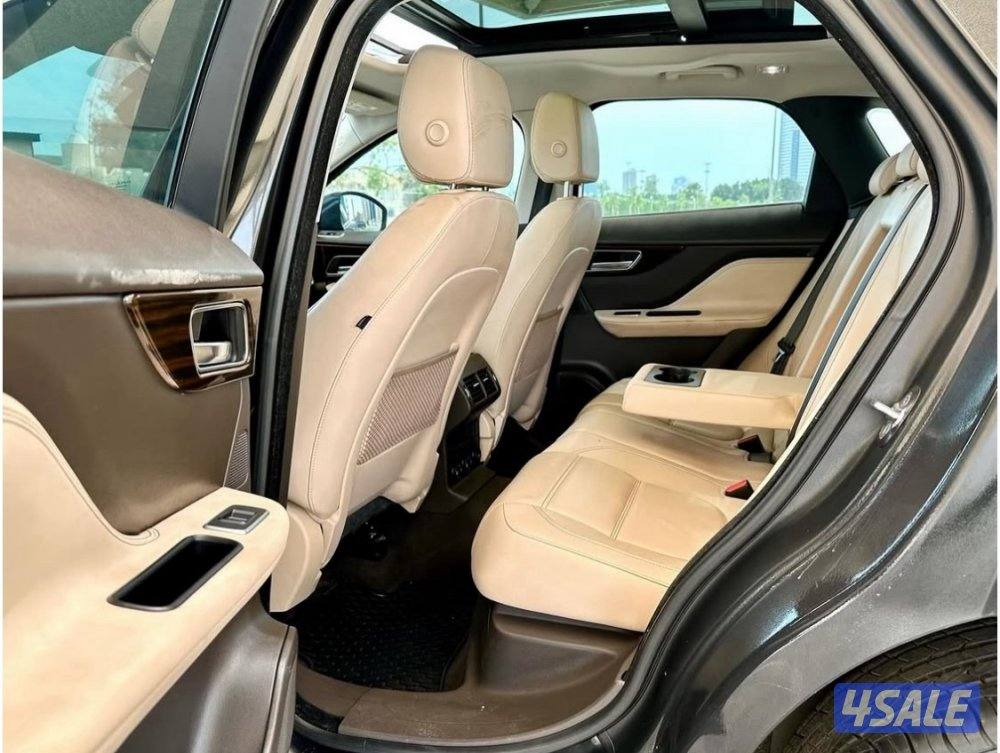 AWD 3.5T جيب جاكوار F-PACE13