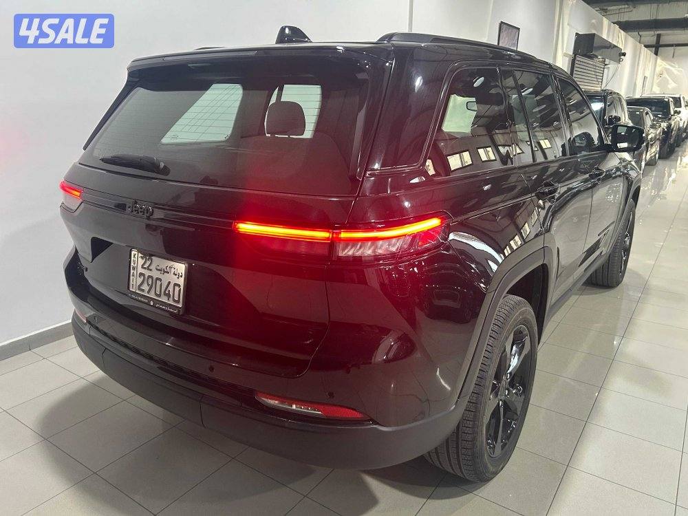 Jeep Grand Cherokee Altitude4