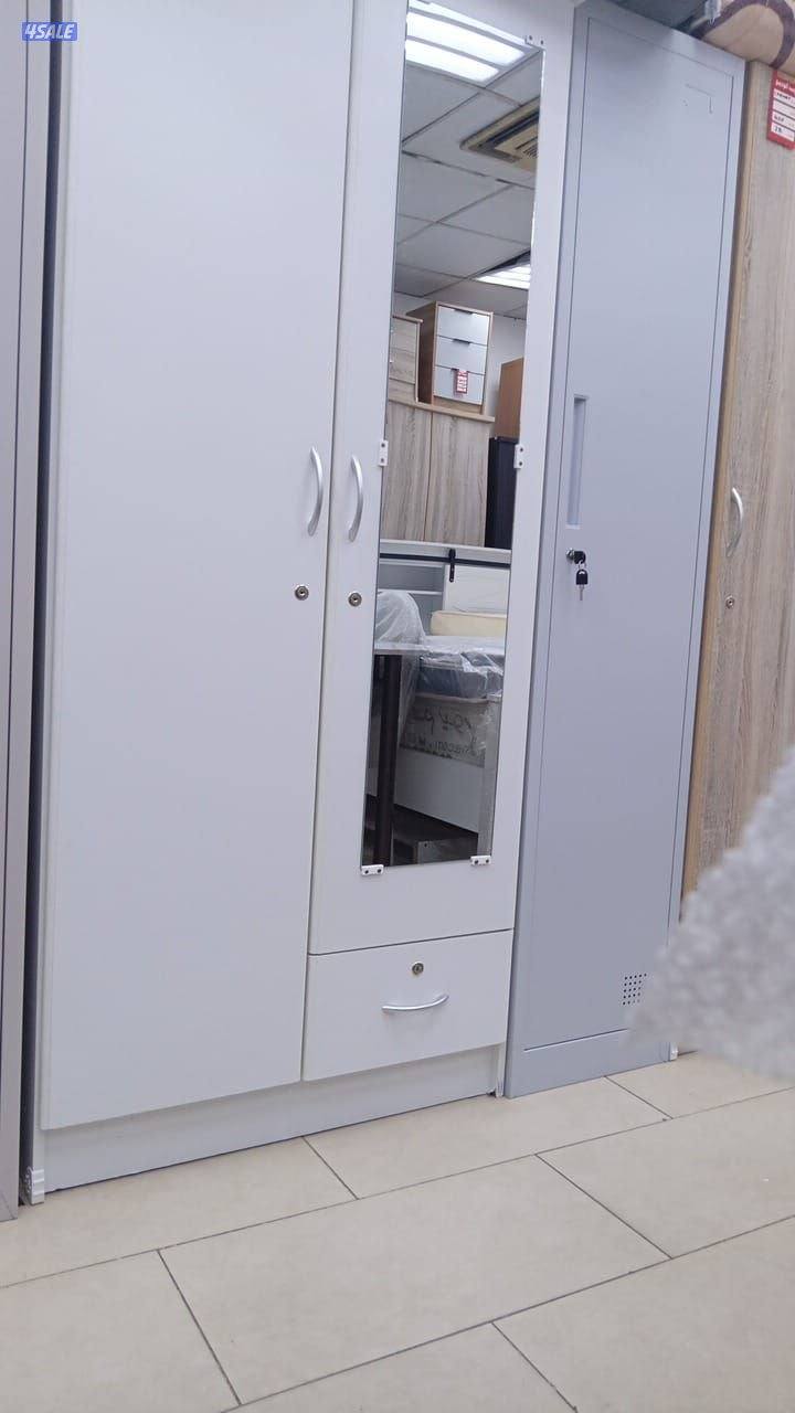 متوفر الان جميع المقاسات متوفره بأقل الأسعار توصيل طلبات لجميع مناطق ا7