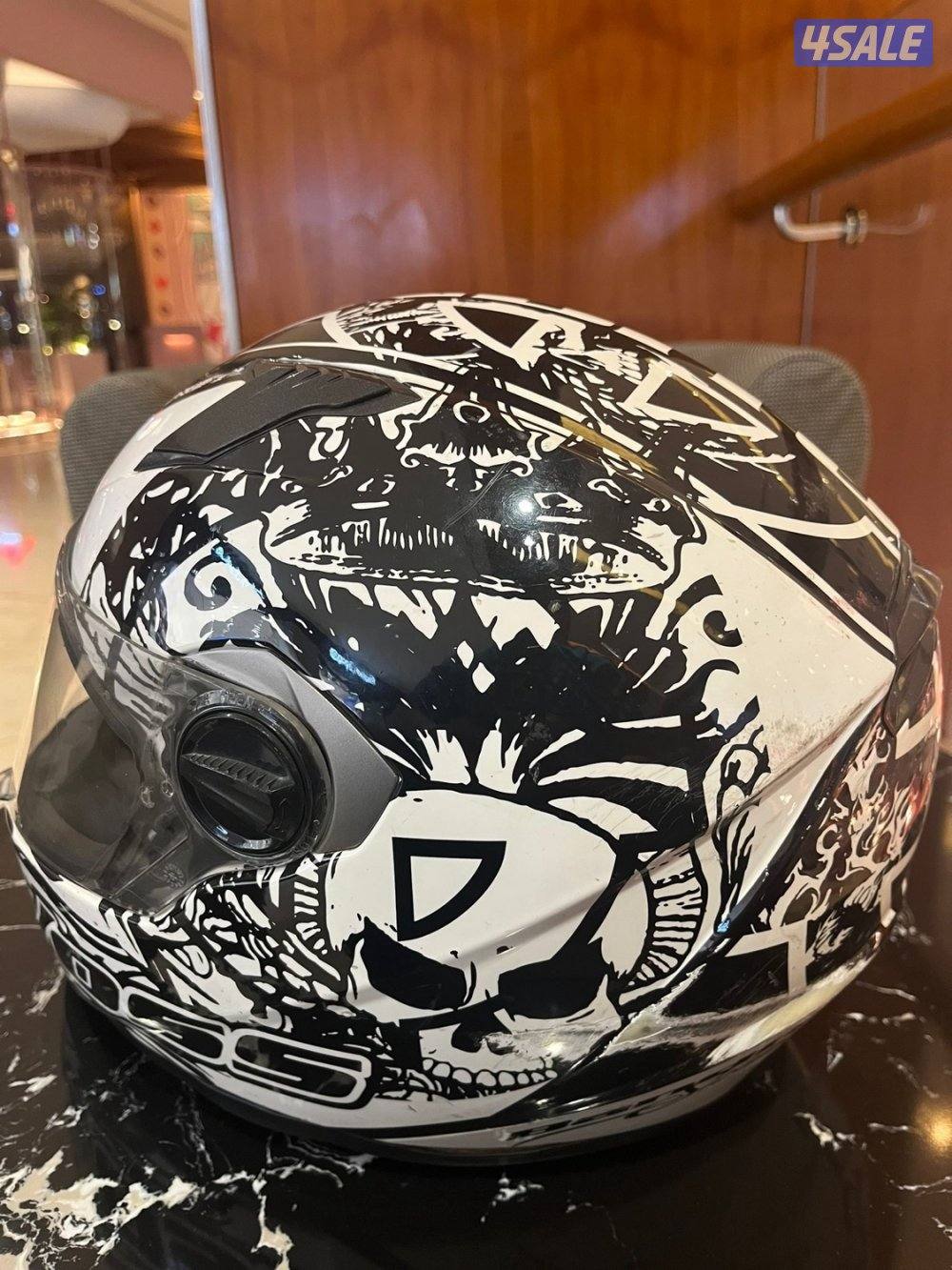 للبيع خوذه ماركة VOSS2