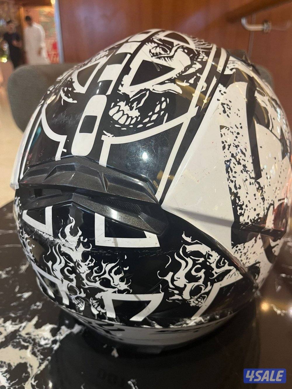 للبيع خوذه ماركة VOSS4