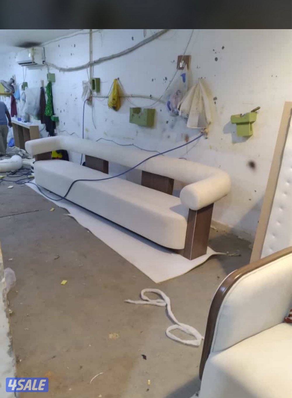 تصليح جميع أنوع ادونيان وتفصال وتنجيد جميع الموديلات كنب ستاير أطقم رك13