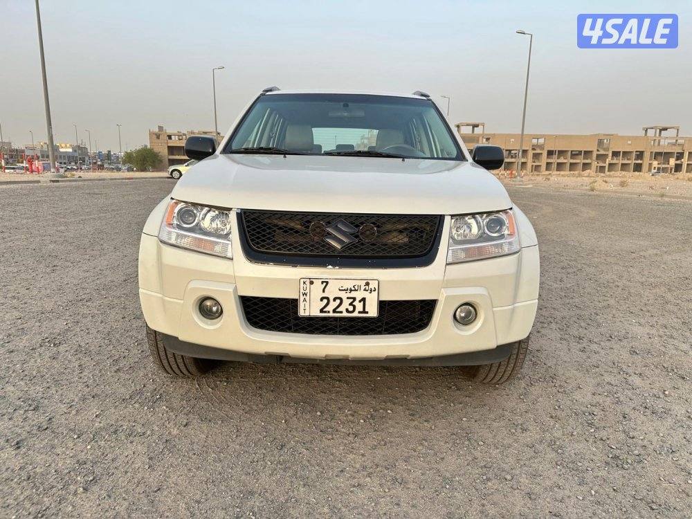 سوزكوكي جراند فيتارا V6 بحالة جيدة2