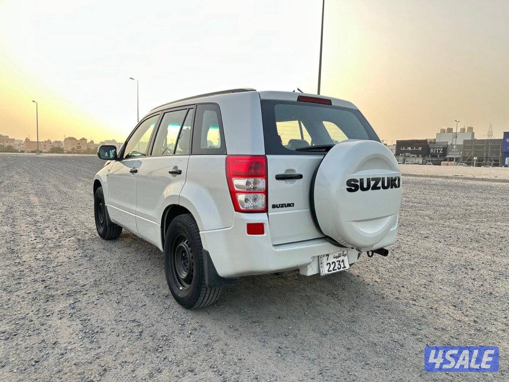 سوزكوكي جراند فيتارا V6 بحالة جيدة6