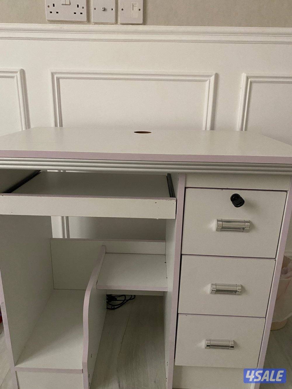 طاوله مكتب0