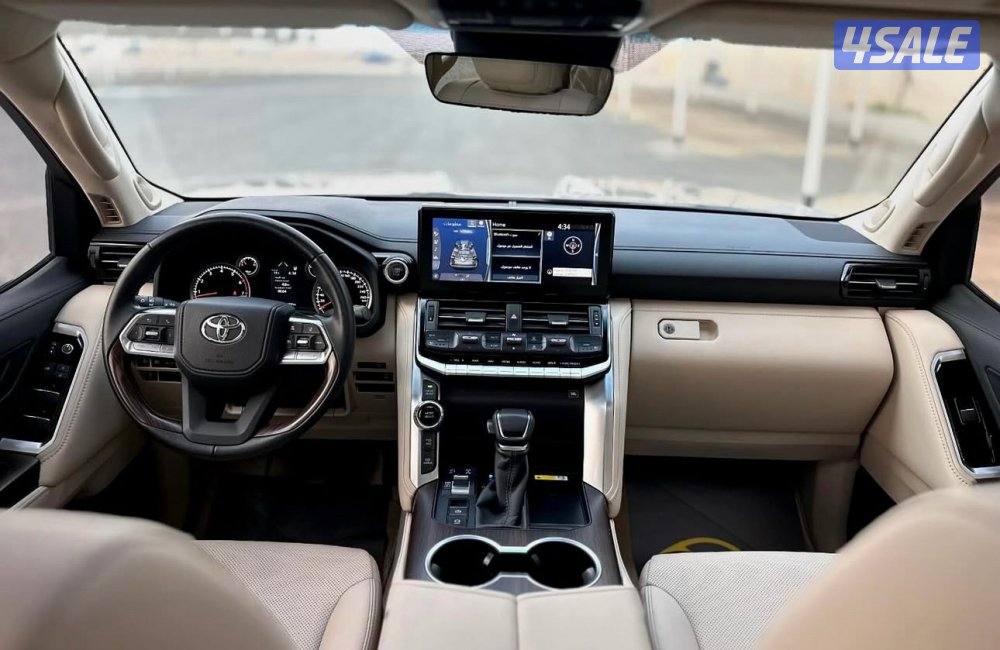 معرض القمة🚩9