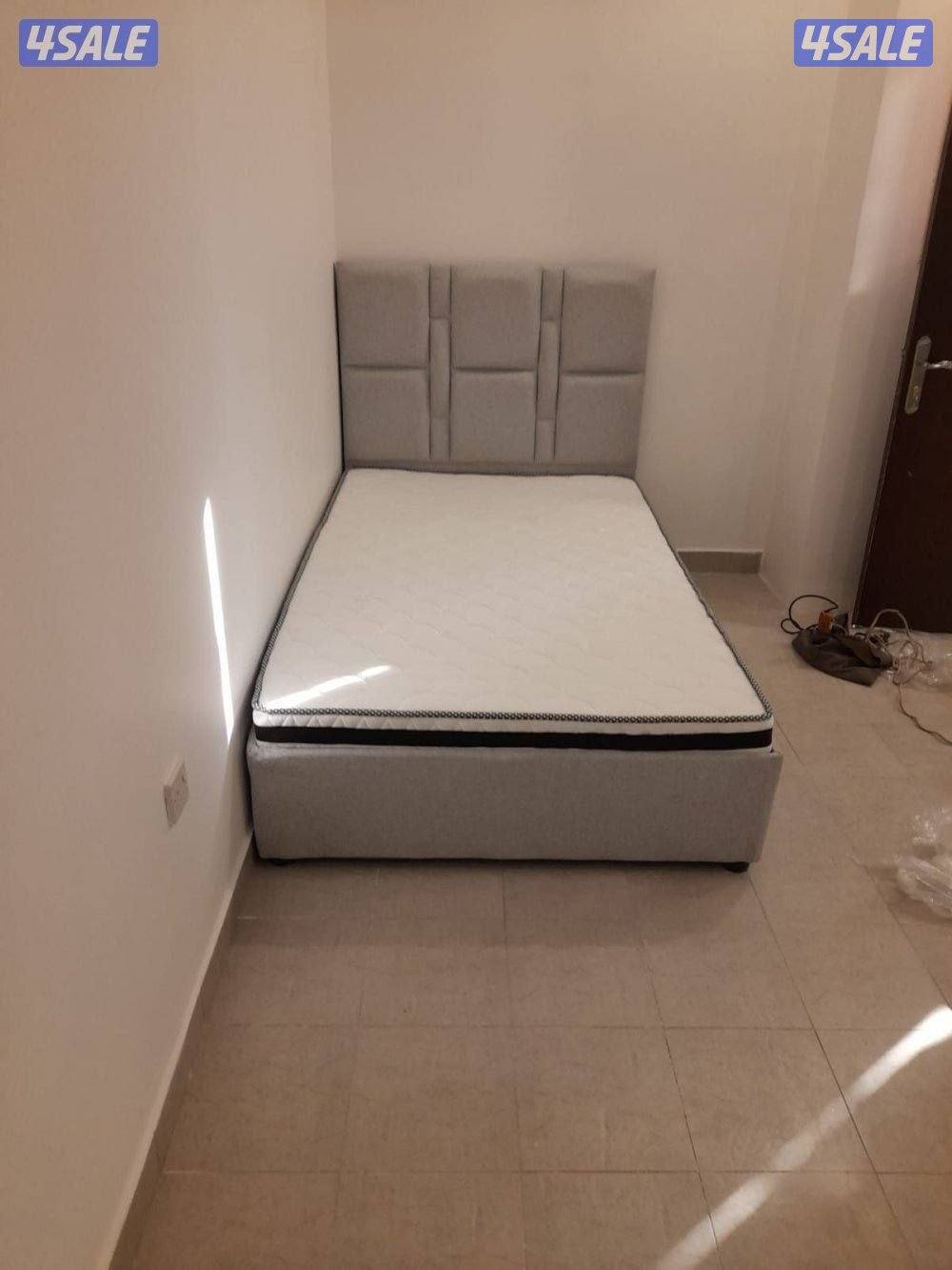 تفصيل حسب الطلب سرعه الانجاز والتوصيل مجاني جميع المقاسات متوفره10