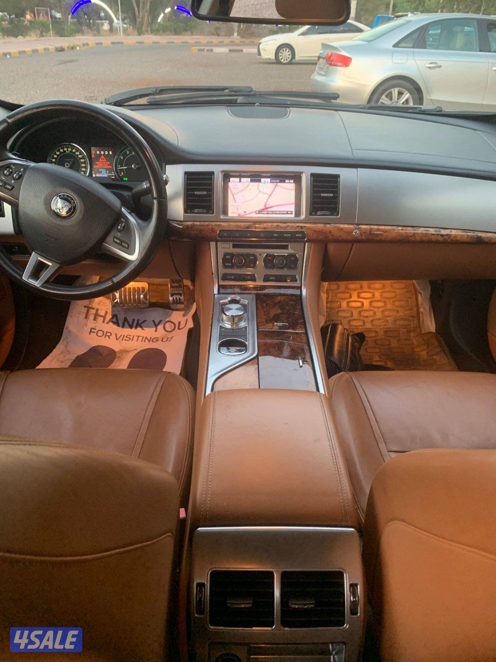 للبيع جاكور XF موديل ٢٠١٥ وارد الوكاله ماشي ١١٠ فقط7