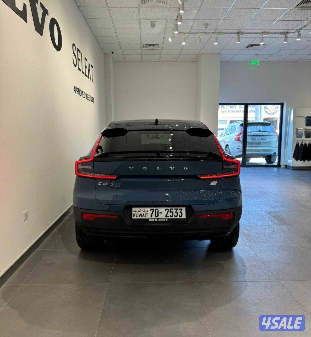 فولفو C40 كهربائية2