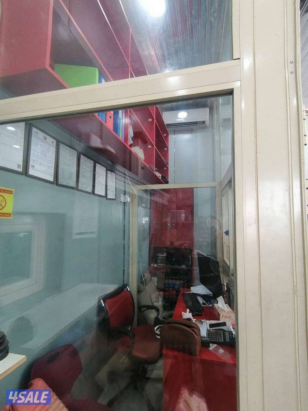 مركز صيانة سيارات ومحل قطع غيار للإيجار في قلب منطقة الجهراء الصناعية7