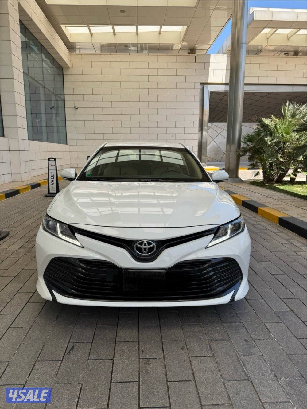 كامري LE الساير اربعه سلندر4