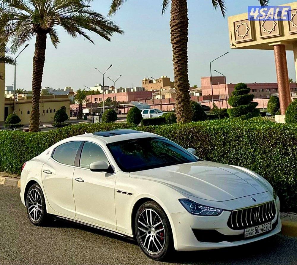 مازيراتي جيبلي 2019 عداد 94  الف سيرفس متظم  المالك الاول1