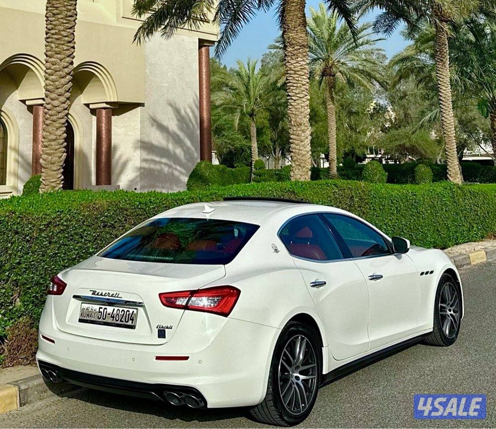 مازيراتي جيبلي 2019 عداد 94  الف سيرفس متظم  المالك الاول2