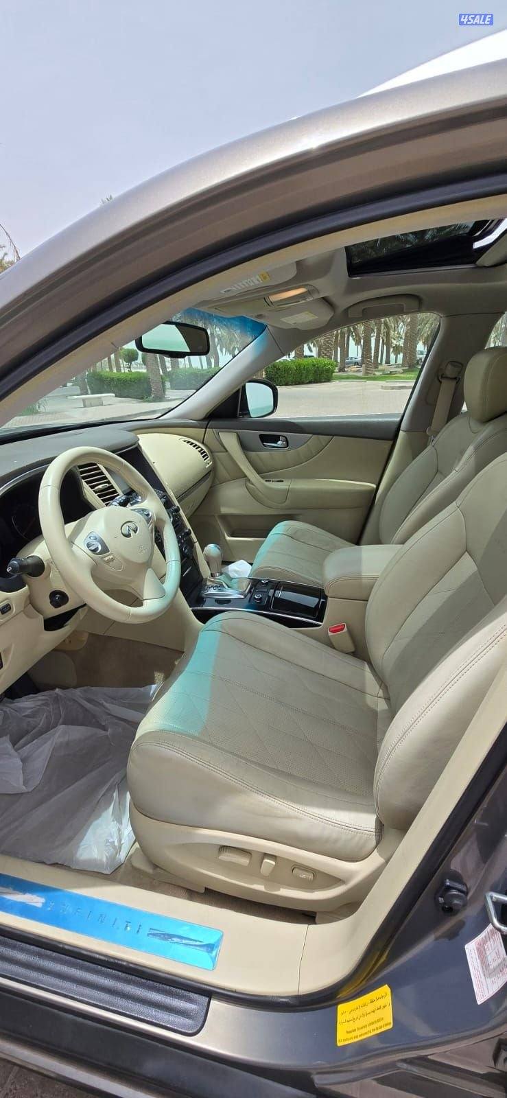 بحالة نادرة وقمة في النظافة كامل المواصفات7