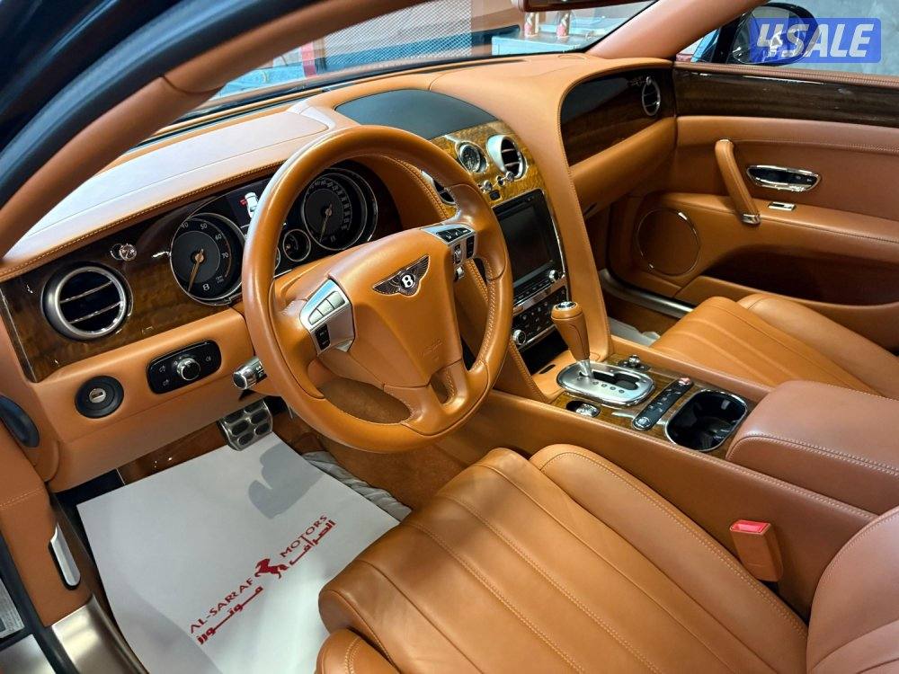 بنتلي فلاينج سبير V82