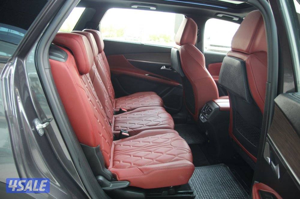 بيجو 5008 GT5