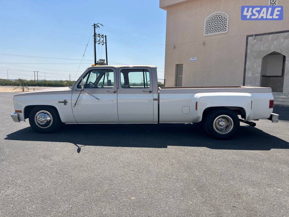 شيفروليه سيلفرادو دبل تاير قمارتين موديل 1985 وارد الوكالة الكويت2