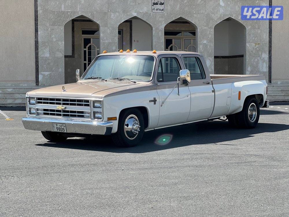 شيفروليه سيلفرادو دبل تاير قمارتين موديل 1985 وارد الوكالة الكويت1