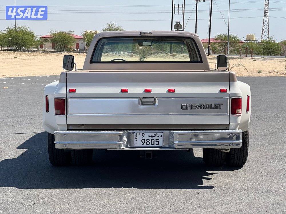 شيفروليه سيلفرادو دبل تاير قمارتين موديل 1985 وارد الوكالة الكويت4