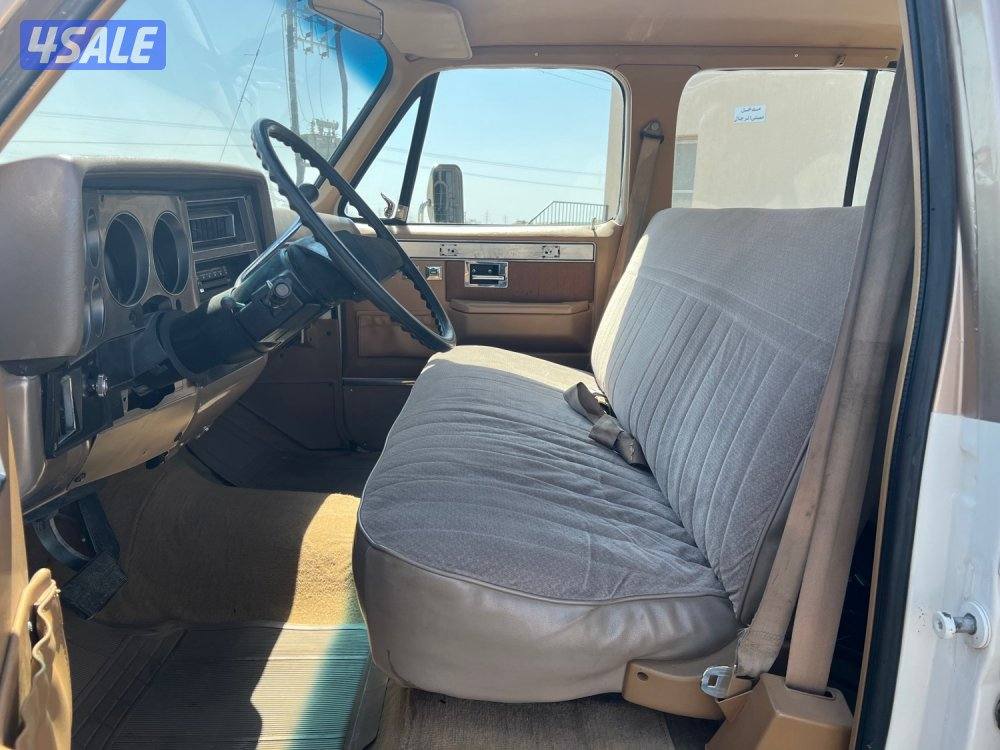 شيفروليه سيلفرادو دبل تاير قمارتين موديل 1985 وارد الوكالة الكويت13